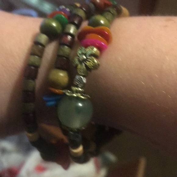 Bracelet - Picture 3 of 3